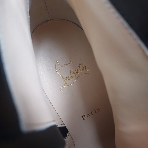 Christian Louboutin Black Heel Adoxa Ankle Boot - Picture 5 of 14